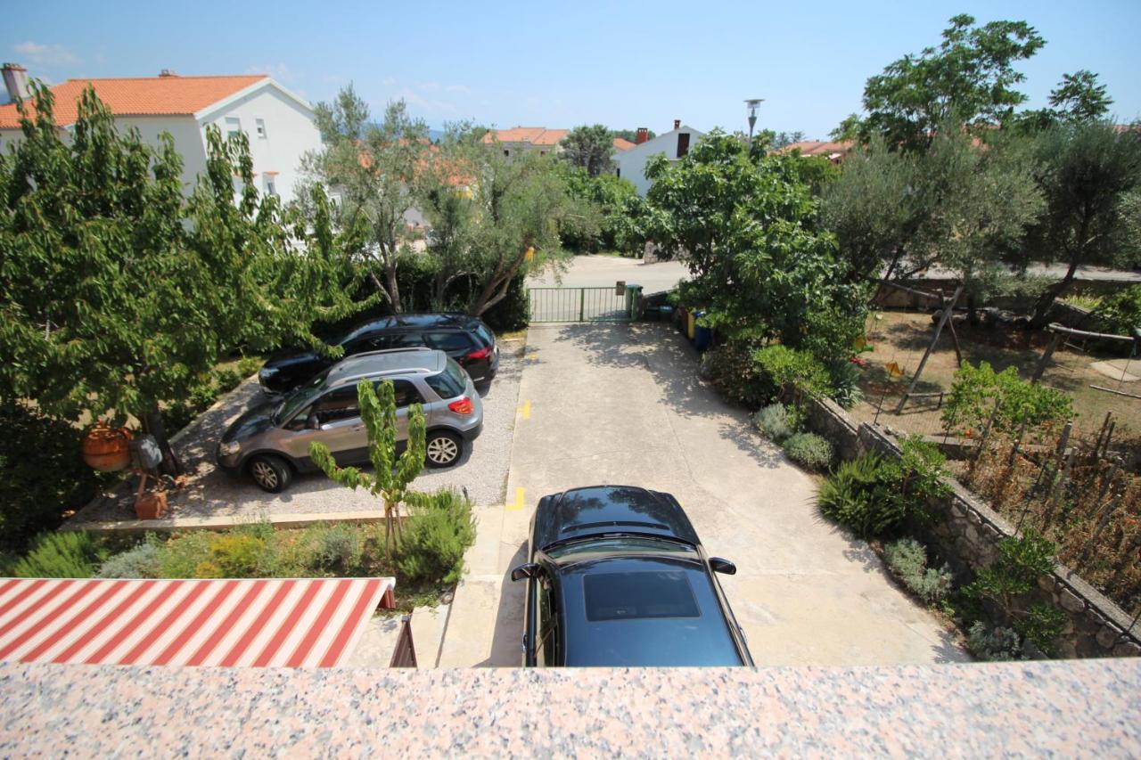 Apartmani Zem, Krk Krk Town Extérieur photo