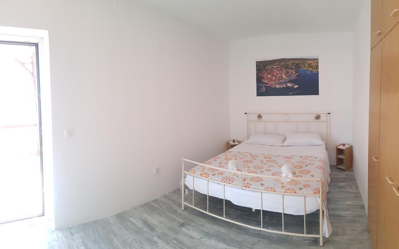 Apartmani Zem, Krk Krk Town Extérieur photo